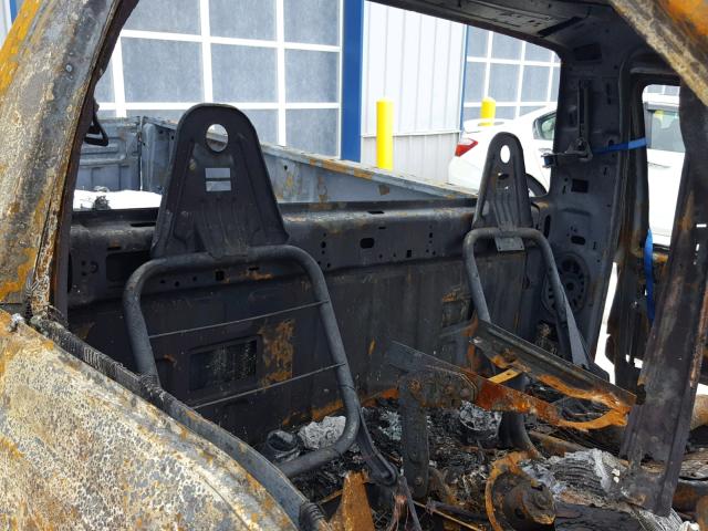 1FTSF31F71EB14528 - 2001 FORD F350 SRW S BURN photo 6