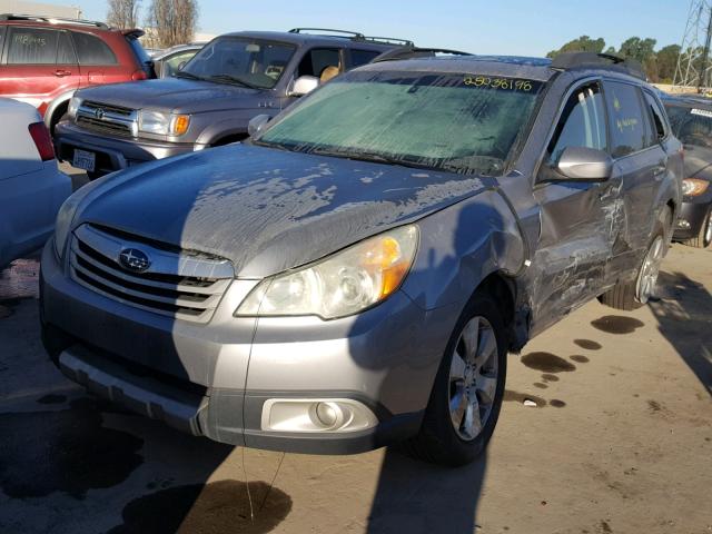 4S4BRDKC1A2315100 - 2010 SUBARU OUTBACK 3. SILVER photo 2