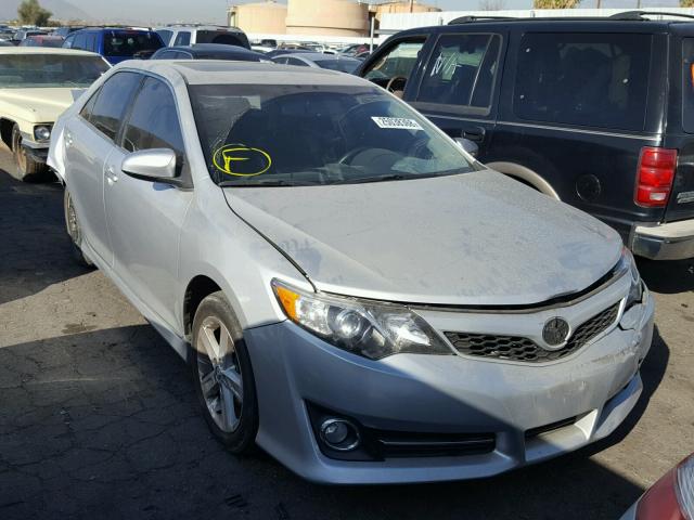 4T1BF1FK0EU391605 - 2014 TOYOTA CAMRY L SILVER photo 1