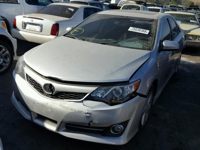 4T1BF1FK0EU391605 - 2014 TOYOTA CAMRY L SILVER photo 2