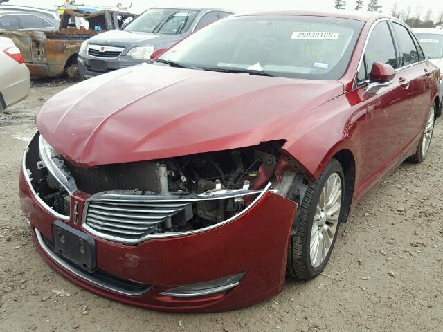 3LN6L2G96DR824068 - 2013 LINCOLN MKZ RED photo 2