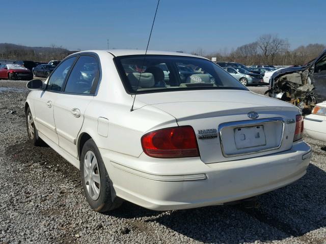 KMHWF25S82A591136 - 2002 HYUNDAI SONATA GL WHITE photo 3