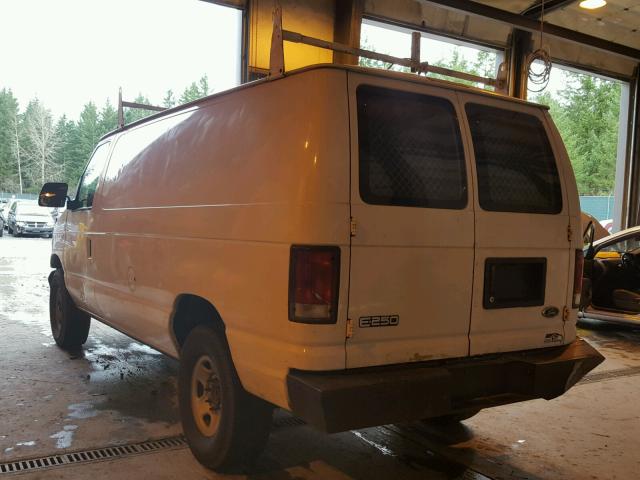 1FTNE24L4YHB48947 - 2000 FORD ECONOLINE WHITE photo 3