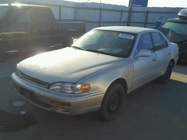 JT2BF12K4T0146880 - 1996 TOYOTA CAMRY LE TAN photo 2