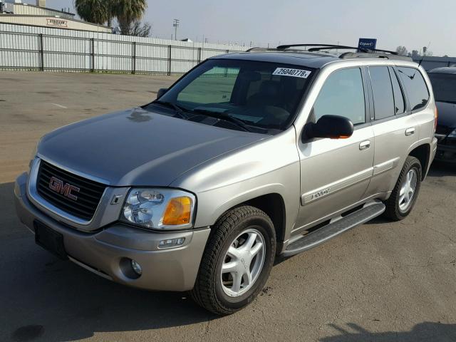 1GKDS13S422130759 - 2002 GMC ENVOY TAN photo 2