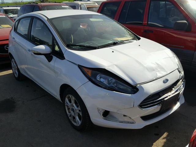 3FADP4EJ4FM107960 - 2015 FORD FIESTA SE WHITE photo 1