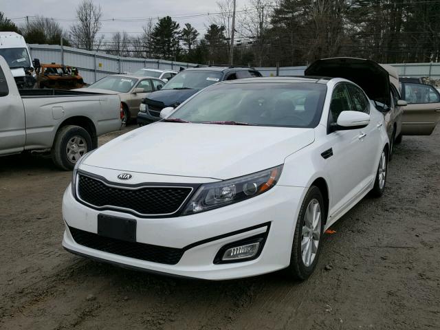 5XXGN4A76FG493127 - 2015 KIA OPTIMA EX WHITE photo 2