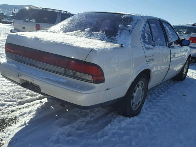 JN1HJ01P8NT608210 - 1992 NISSAN MAXIMA GXE CREAM photo 4