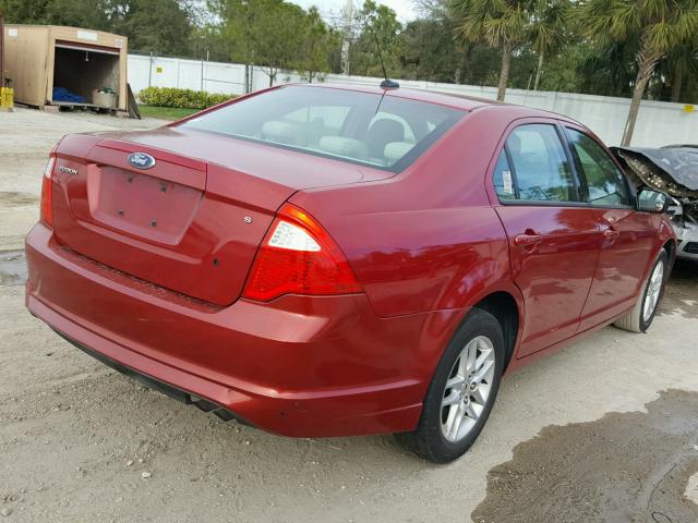 3FAHP0GA9AR116947 - 2010 FORD FUSION S RED photo 4