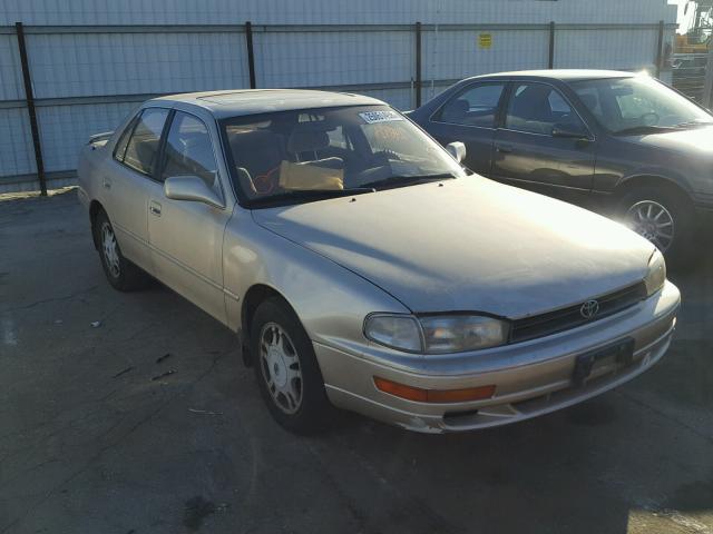 JT2VK13E8P0166508 - 1993 TOYOTA CAMRY XLE GOLD photo 1