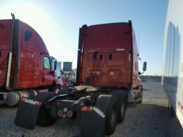 1FUJGLDR6BLAV6967 - 2011 FREIGHTLINER CASCADIA 1 RED photo 4