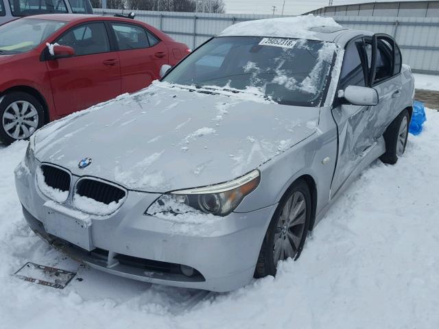 WBANA73525B818583 - 2005 BMW 530 I SILVER photo 2