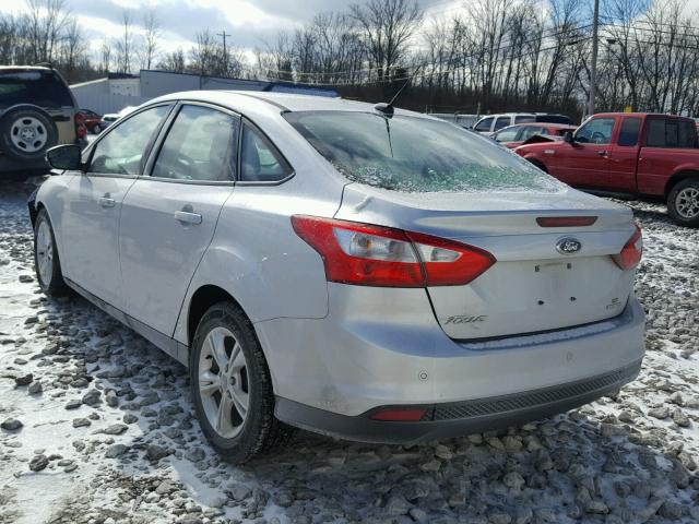 1FADP3F29DL321035 - 2013 FORD FOCUS SE SILVER photo 3