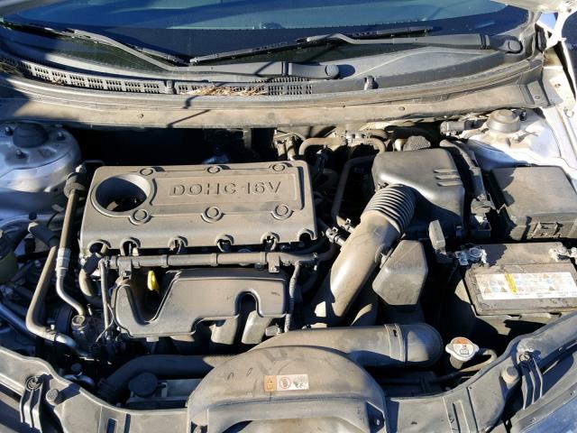 KNAFU4A23D5729587 - 2013 KIA FORTE EX SILVER photo 7