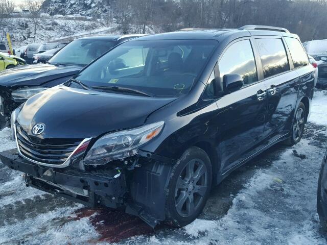 5TDXZ3DC3HS839496 - 2017 TOYOTA SIENNA SE BLACK photo 2