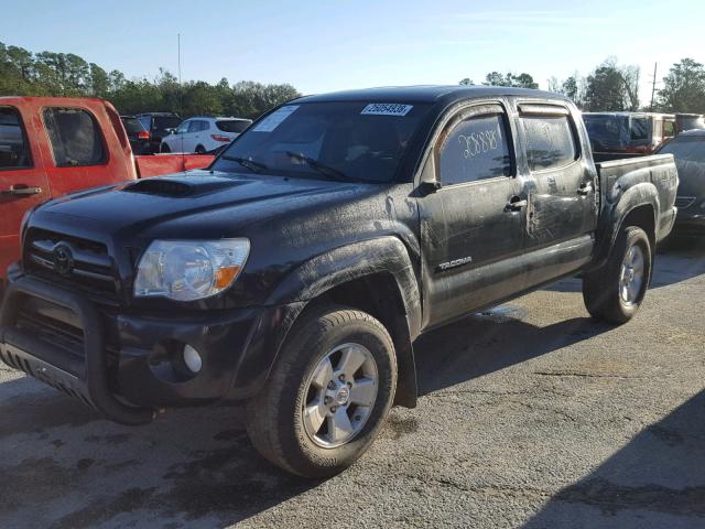 3TMJU62N09M084996 - 2009 TOYOTA TACOMA DOU BLACK photo 2