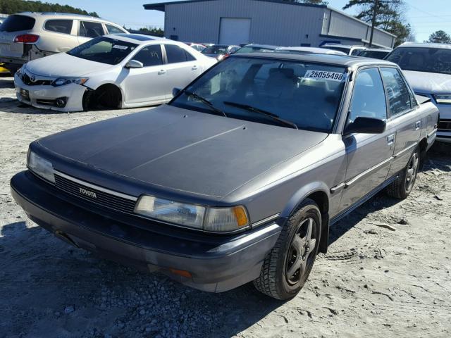 4T1SV21E9LU114328 - 1990 TOYOTA CAMRY DLX GRAY photo 2