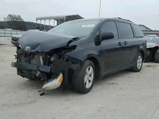 5TDKK3DC3CS178057 - 2012 TOYOTA SIENNA LE BLACK photo 2