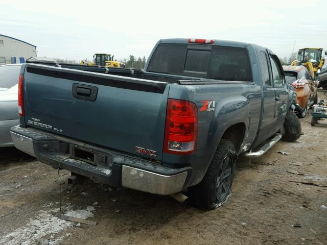 1GTEK19J38Z288010 - 2008 GMC SIERRA K15 BLUE photo 4