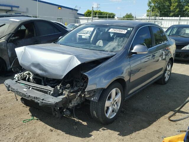 3VWRM71K08M103008 - 2008 VOLKSWAGEN JETTA SE Boz foto 2