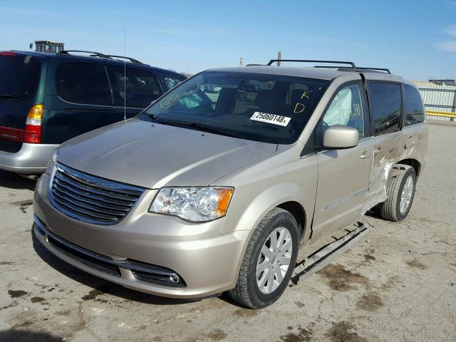 2C4RC1BG3ER357636 - 2014 CHRYSLER TOWN & COU BEIGE photo 2