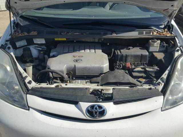 5TDZK23C77S078205 - 2007 TOYOTA SIENNA CE WHITE photo 7