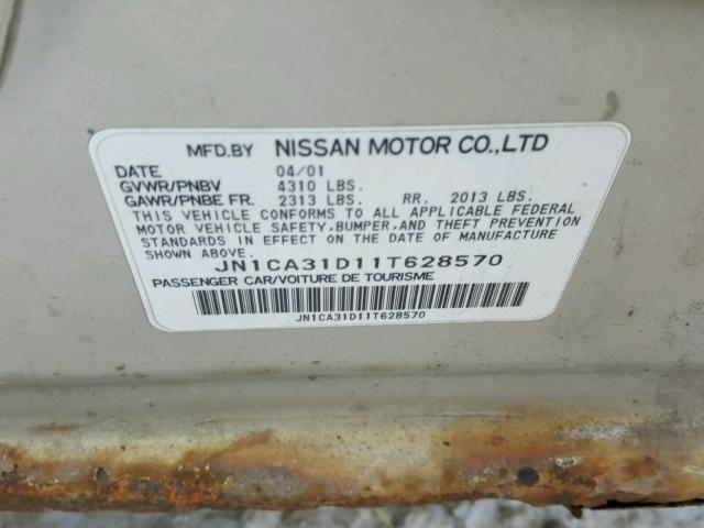 JN1CA31D11T628570 - 2001 NISSAN MAXIMA GXE TAN photo 10