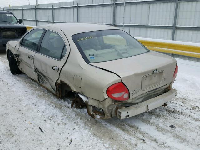 JN1CA31D11T628570 - 2001 NISSAN MAXIMA GXE TAN photo 3