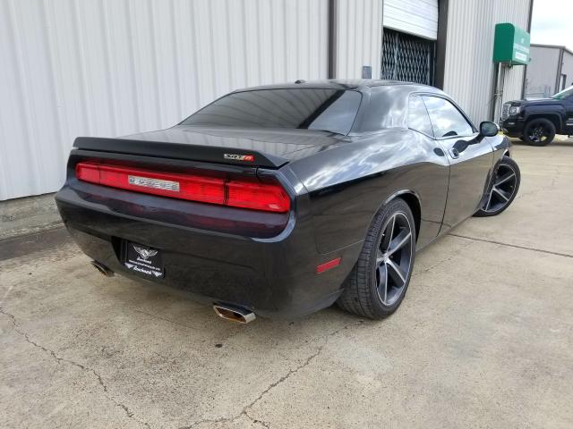 2B3LJ74W58H182868 - 2008 DODGE CHALLENGER BLACK photo 4