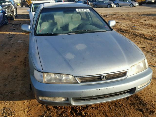 1HGCD5631TA214236 - 1996 HONDA ACCORD LX BLUE photo 9