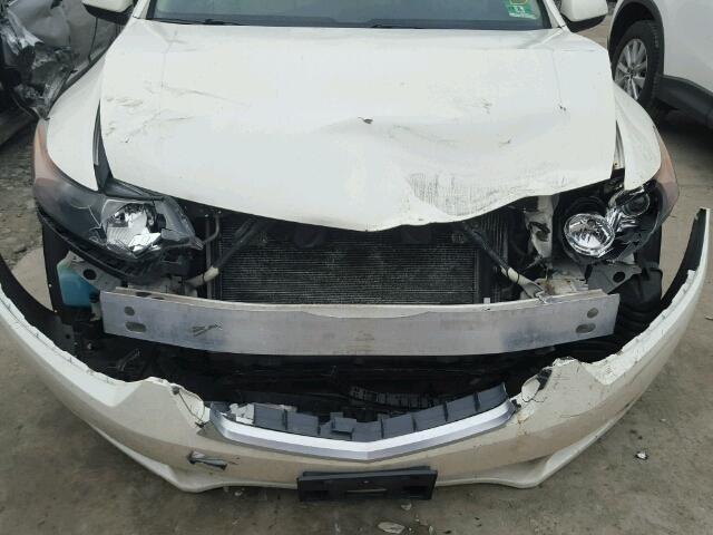 JH4CU2F65AC032594 - 2010 ACURA TSX WHITE photo 9