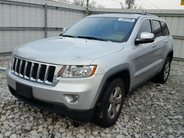 1J4RR4GG8BC722366 - 2011 JEEP GRAND CHER SILVER photo 2