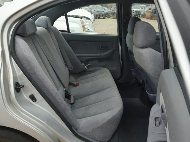 KMHDN46D44U718617 - 2004 HYUNDAI ELANTRA GL SILVER photo 6