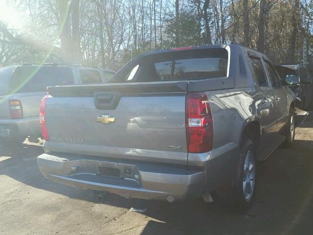 3GNEC12088G195098 - 2008 CHEVROLET AVALANCHE GRAY photo 4