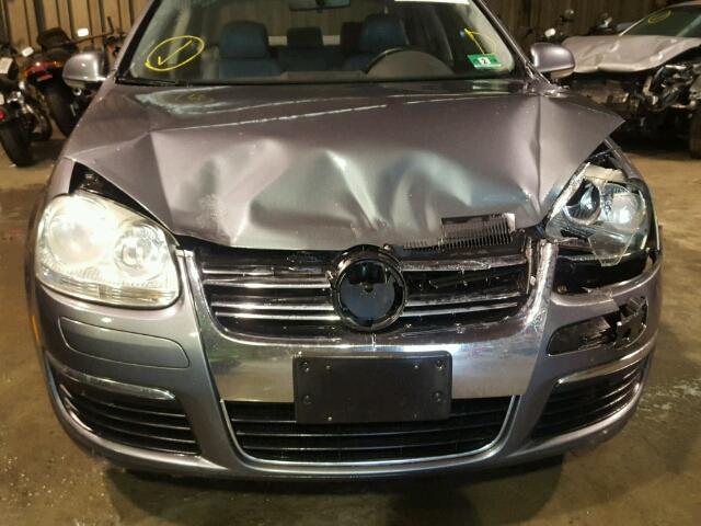 3VWRM71KX8M078084 - 2008 VOLKSWAGEN JETTA SE GRAY photo 9