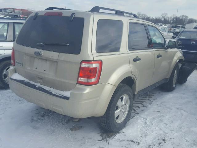 1FMCU9D76BKC49676 - 2011 FORD ESCAPE XLT GOLD photo 4