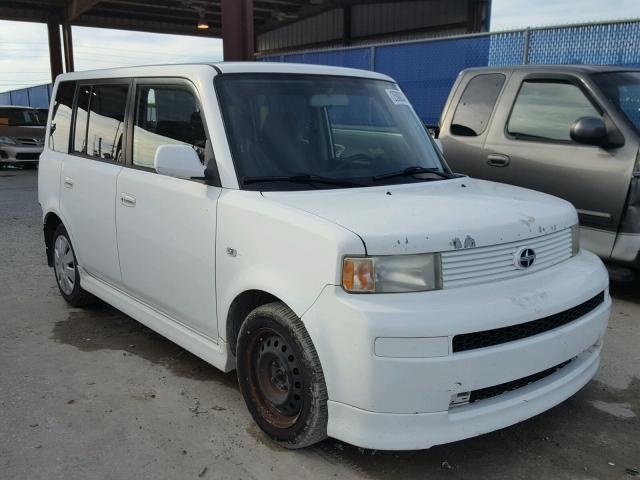 JTLKT334064104820 - 2006 TOYOTA SCION XB WHITE photo 1