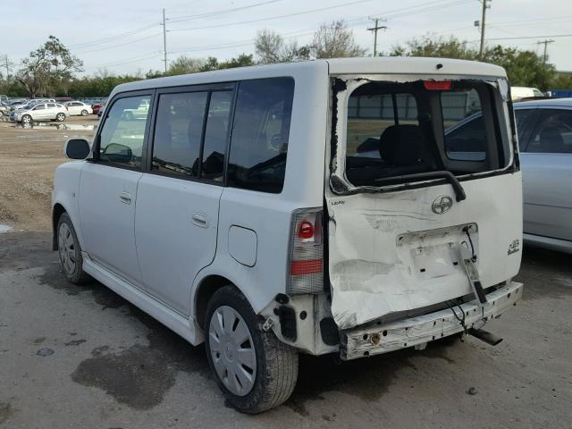 JTLKT334064104820 - 2006 TOYOTA SCION XB WHITE photo 3