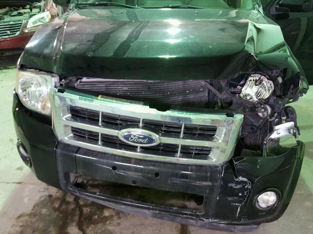 1FMCU94108KC92401 - 2008 FORD ESCAPE LIM BLACK photo 7