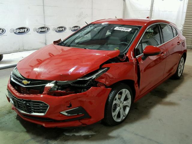 3G1BF6SMXHS530774 - 2017 CHEVROLET CRUZE PREM RED photo 2