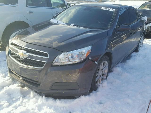 1G11D5SR1DF127398 - 2013 CHEVROLET MALIBU 1LT GRAY photo 2