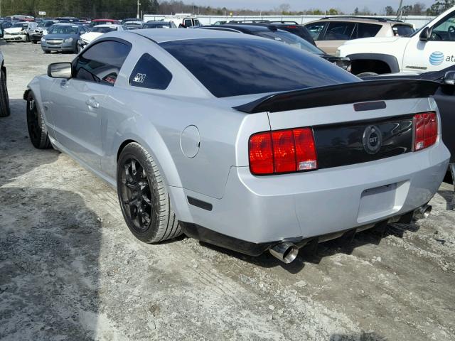 1ZVHT82H255218122 - 2005 FORD MUSTANG GT SILVER photo 3