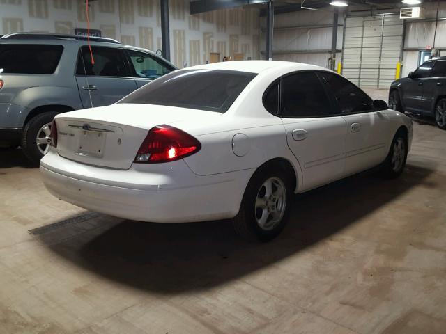 1FAFP55U22A194192 - 2002 FORD TAURUS SES WHITE photo 4