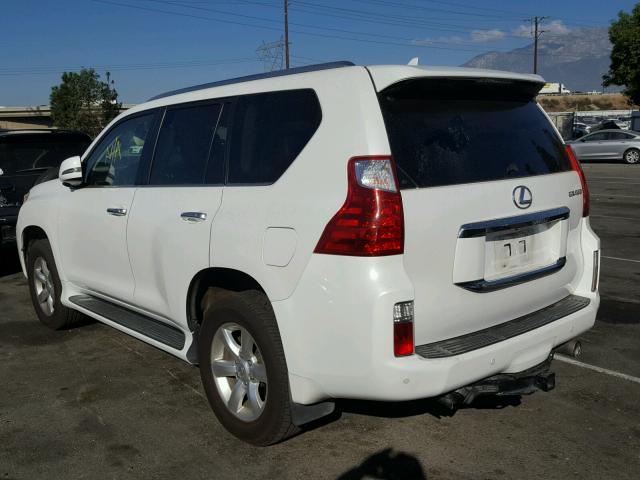 JTJBM7FX5B5027241 - 2011 LEXUS GX BASE WHITE photo 3