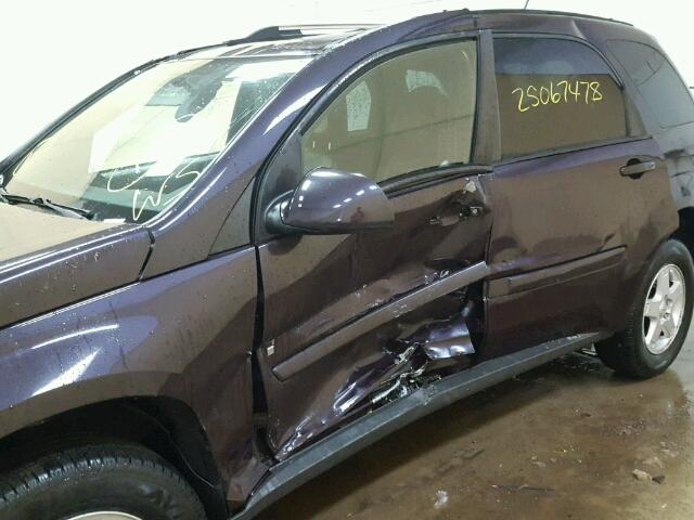 2CKDL63F276011507 - 2007 PONTIAC TORRENT PURPLE photo 9