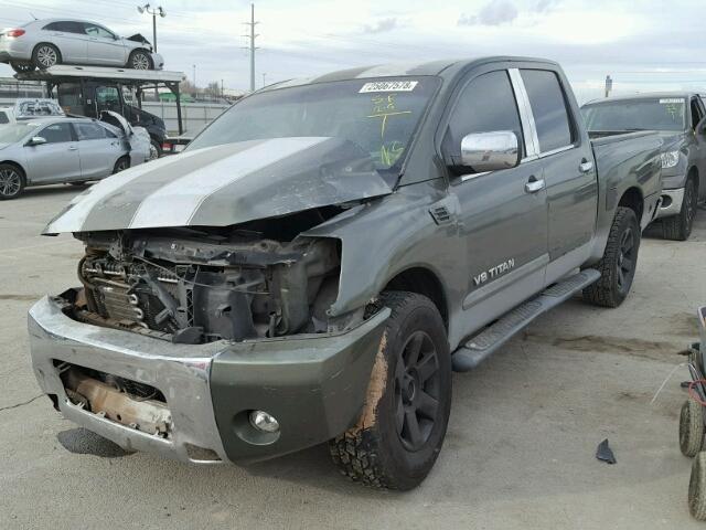 1N6AA07A24N584469 - 2004 NISSAN TITAN XE GREEN photo 2