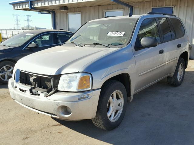 1GKDT13SX82101370 - 2008 GMC ENVOY GRAY photo 2