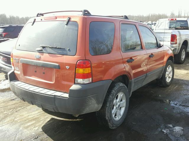 1FMCU93186KD24123 - 2006 FORD ESCAPE XLT ORANGE photo 4