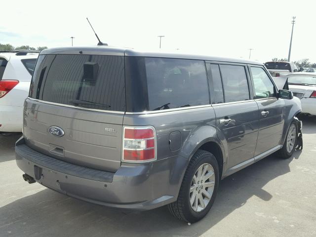 2FMDK52C89BA32458 - 2009 FORD FLEX SEL GRAY photo 4