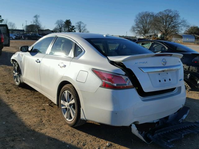 1N4AL3AP8EC400232 - 2014 NISSAN ALTIMA 2.5 WHITE photo 3